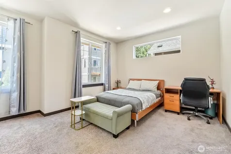 17415 3rd Avenue SE Bothell WA 98012