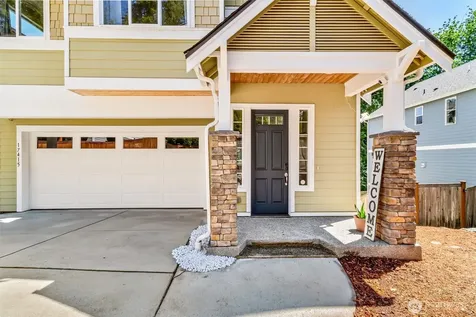 17415 3rd Avenue SE Bothell WA 98012