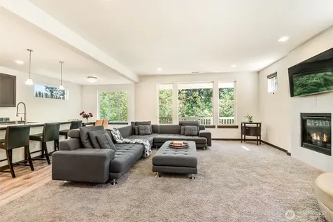 17415 3rd Avenue SE Bothell WA 98012
