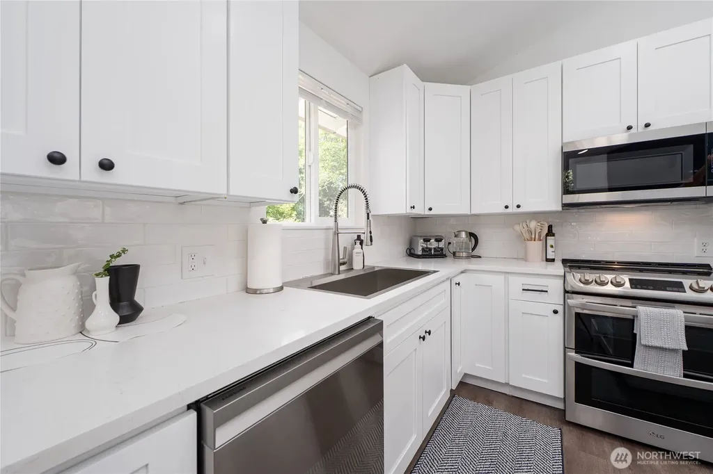 29217 Sandridge Road Ocean Park WA 98640
