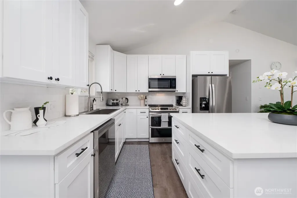 29217 Sandridge Road Ocean Park WA 98640