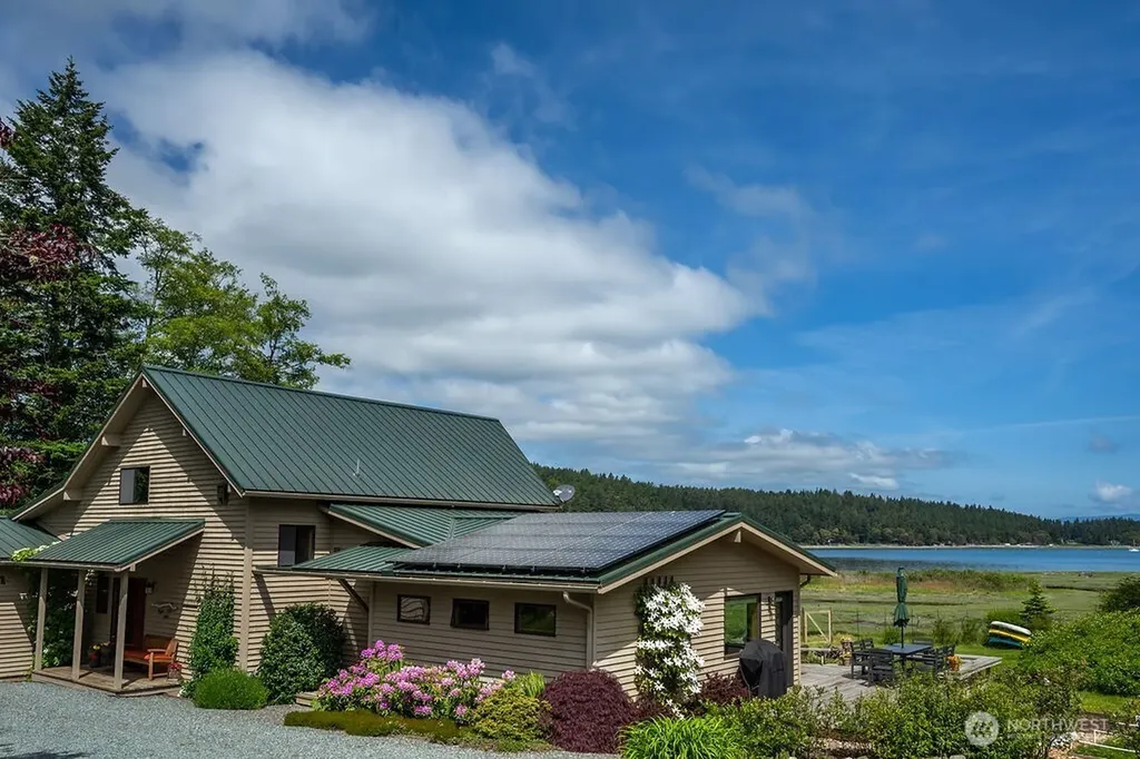3757 Mud Bay Road Lopez Island WA 98261