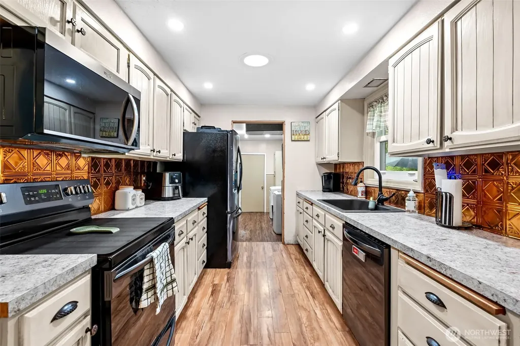 4905 21st Avenue SE Lacey WA 98503