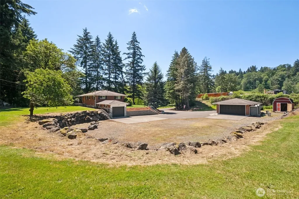 8016 Pacific Highway S Federal Way WA 98003