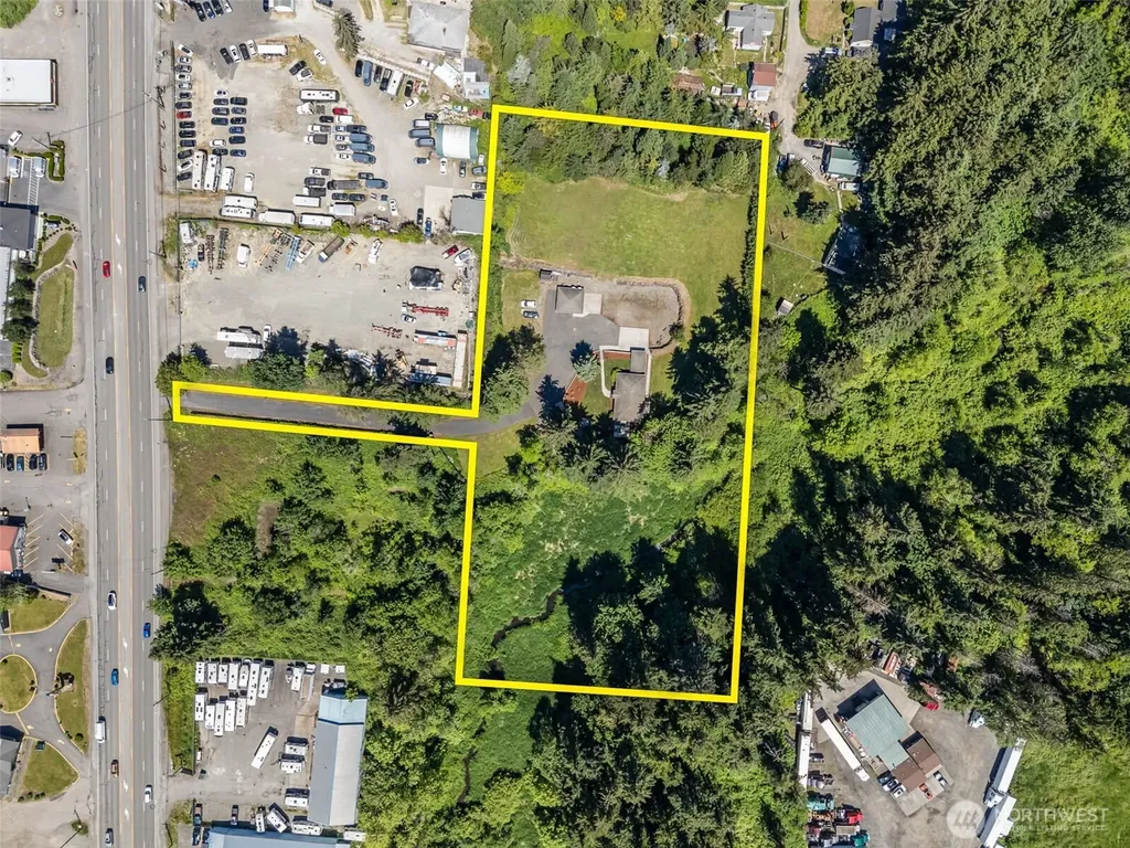 8016 Pacific Highway S Federal Way WA 98003