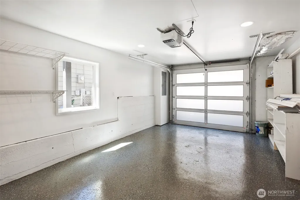 2547 NE 83rd Street Seattle WA 98115