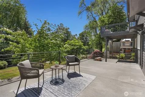 2547 NE 83rd Street Seattle WA 98115