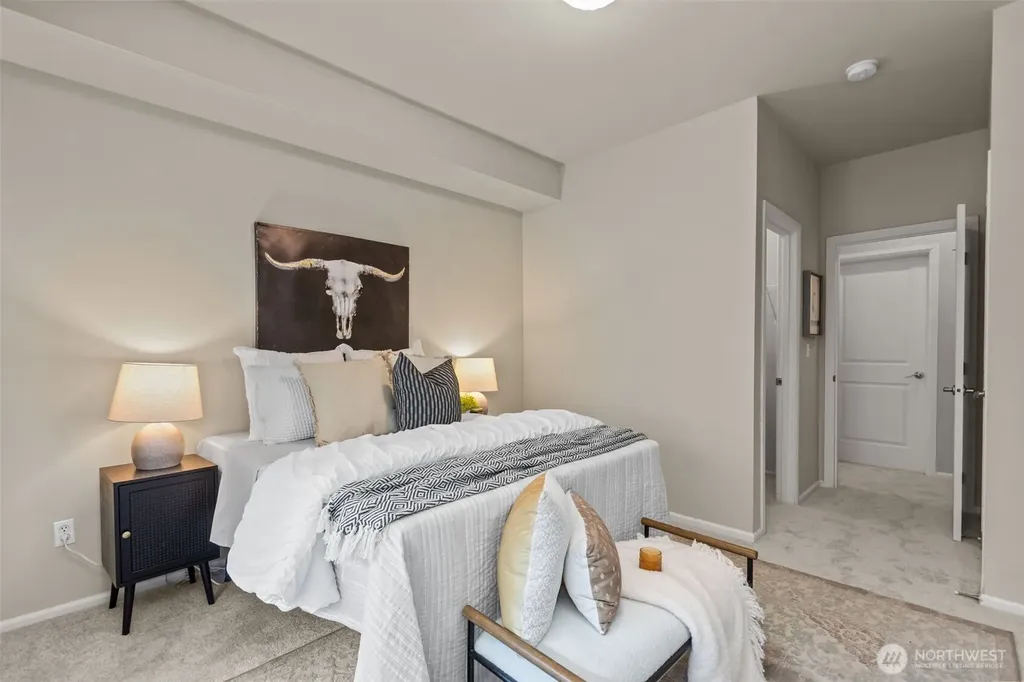 560 225th Lane NE Sammamish WA 98074