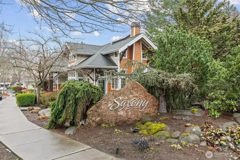 560 225th Lane NE Sammamish WA 98074