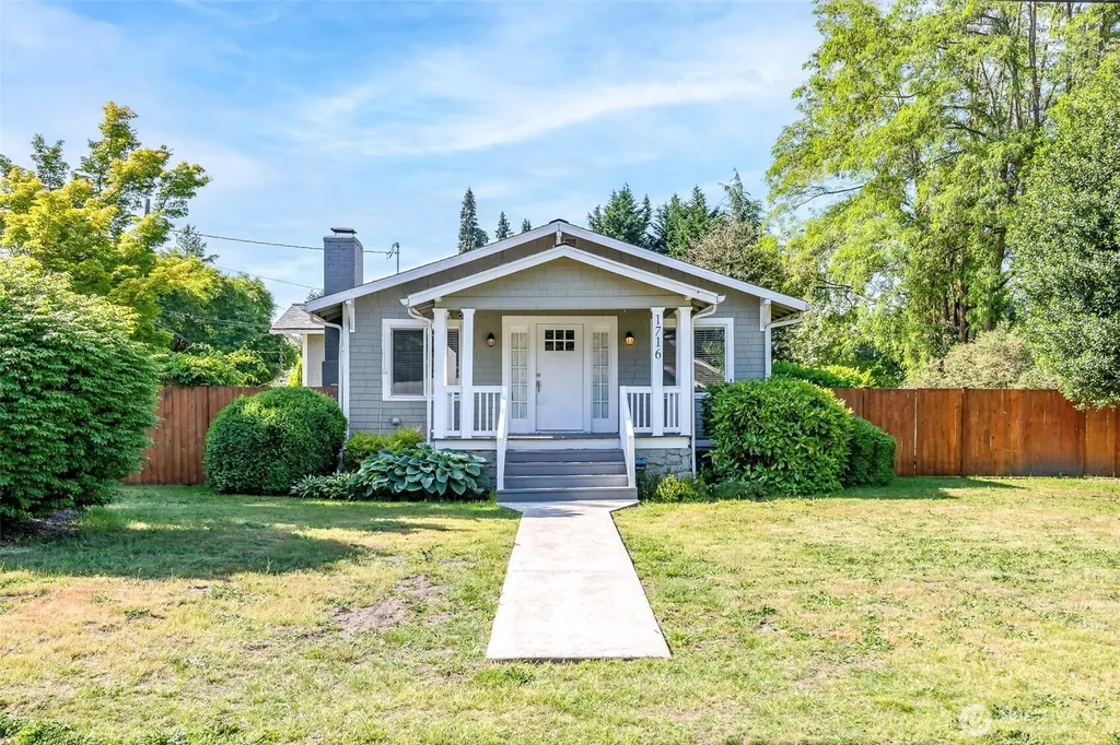 1716 E Main Street Auburn WA 98002