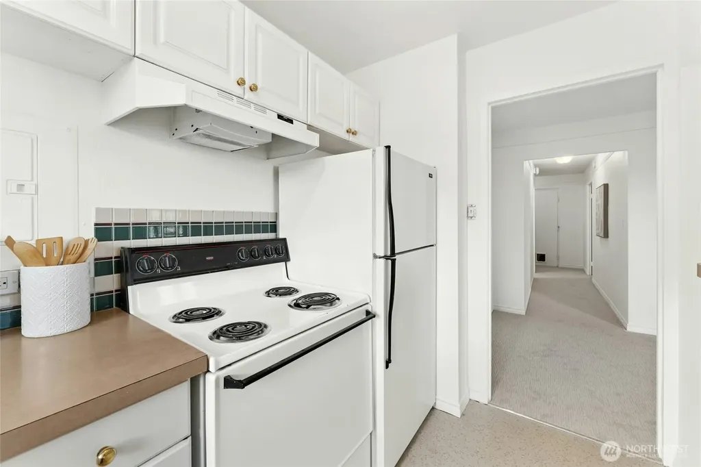 1400 Hubbell Place Seattle WA 98101