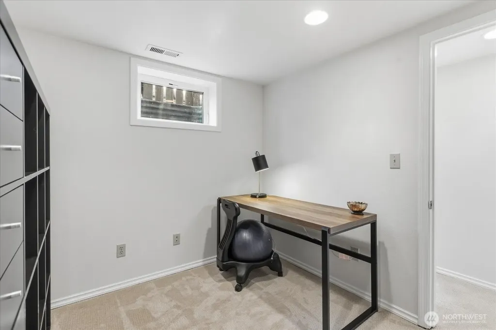 3514 SW Manning Street Seattle WA 98126