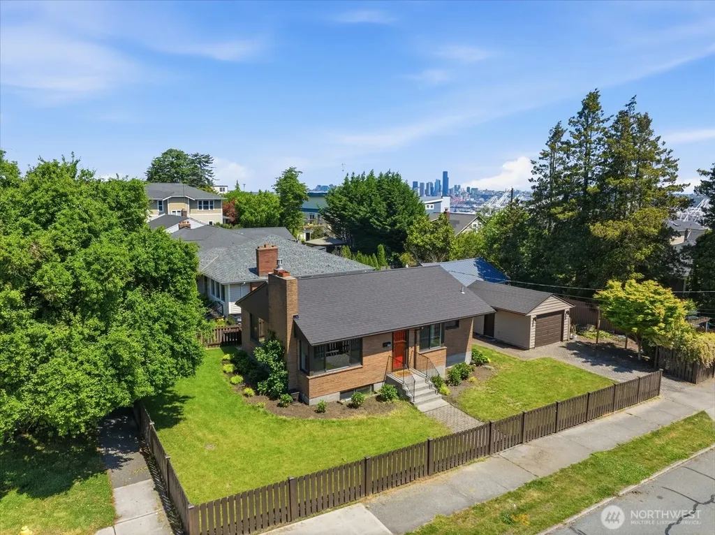 3514 SW Manning Street Seattle WA 98126