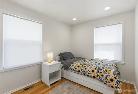 3514 SW Manning Street Seattle WA 98126