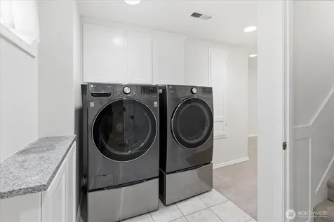 3514 SW Manning Street Seattle WA 98126