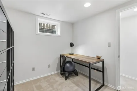 3514 SW Manning Street Seattle WA 98126