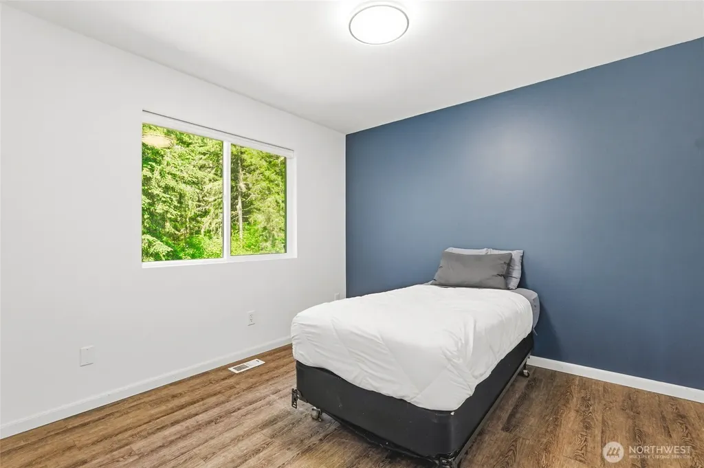 3419 Lynn Ct. NE Lacey WA 98516