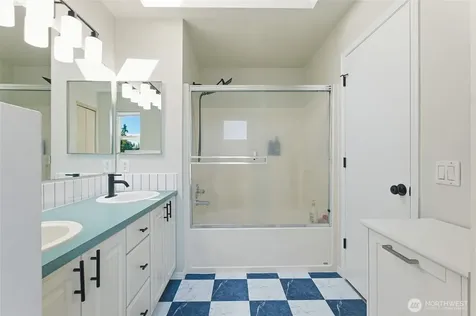 3419 Lynn Ct. NE Lacey WA 98516