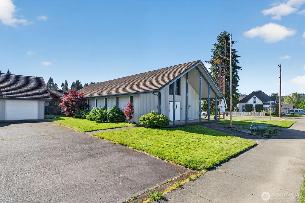417 N Main Street Pe Ell WA 98572
