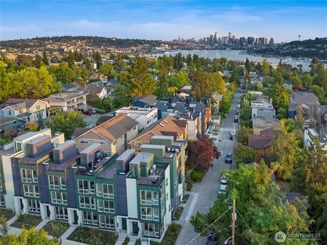 3850 Carr Place N Seattle WA 98103