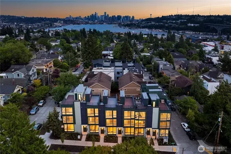 3850 Carr Place N Seattle WA 98103