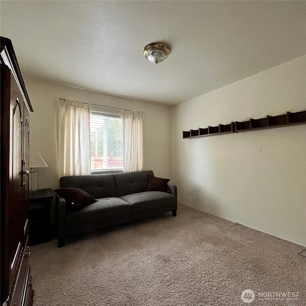117 Bufflehead Street SW Ocean Shores WA 98569