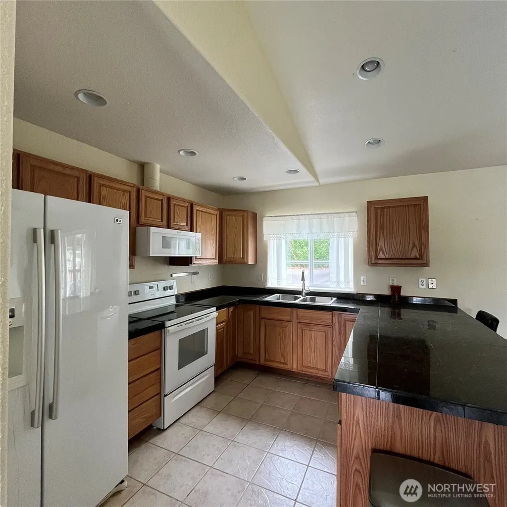 117 Bufflehead Street SW Ocean Shores WA 98569