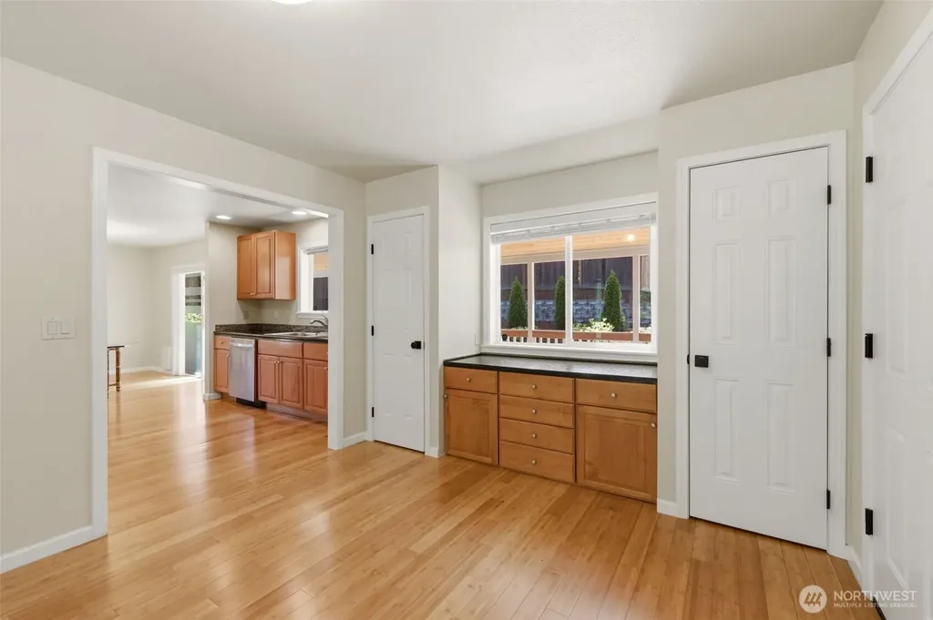 1312 Adams Street Steilacoom WA 98388