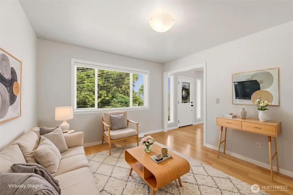 1312 Adams Street Steilacoom WA 98388