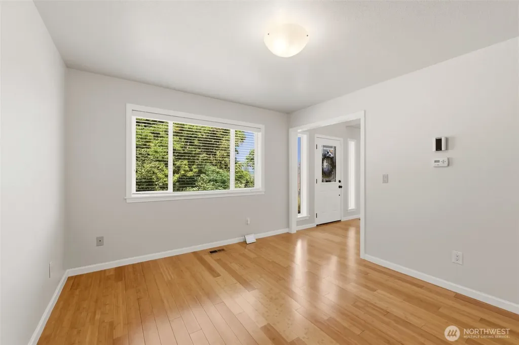 1312 Adams Street Steilacoom WA 98388