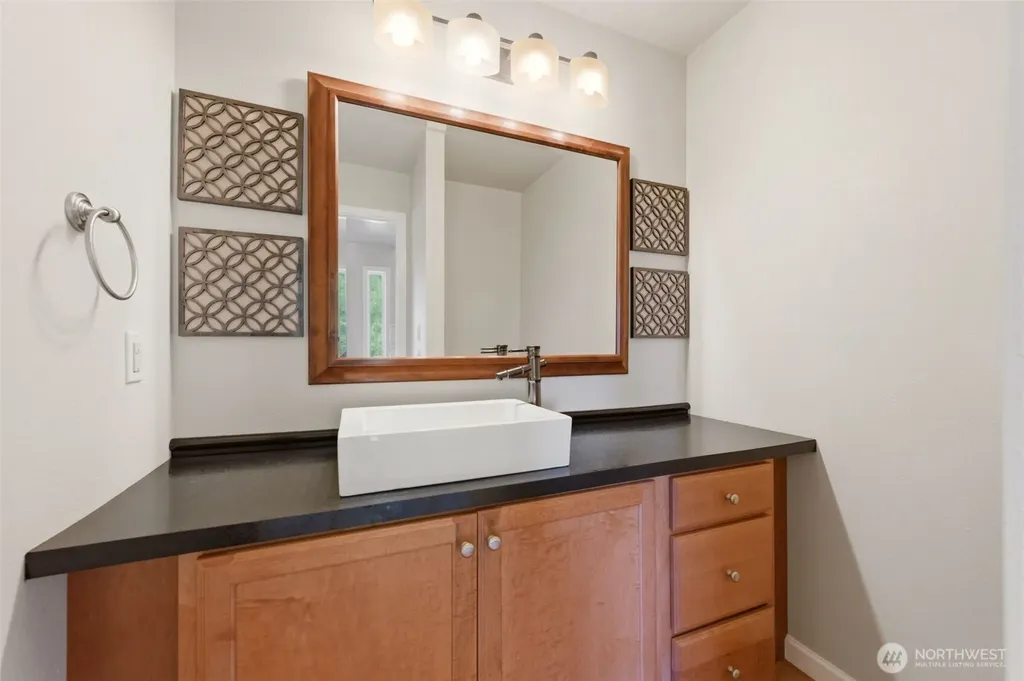 1312 Adams Street Steilacoom WA 98388