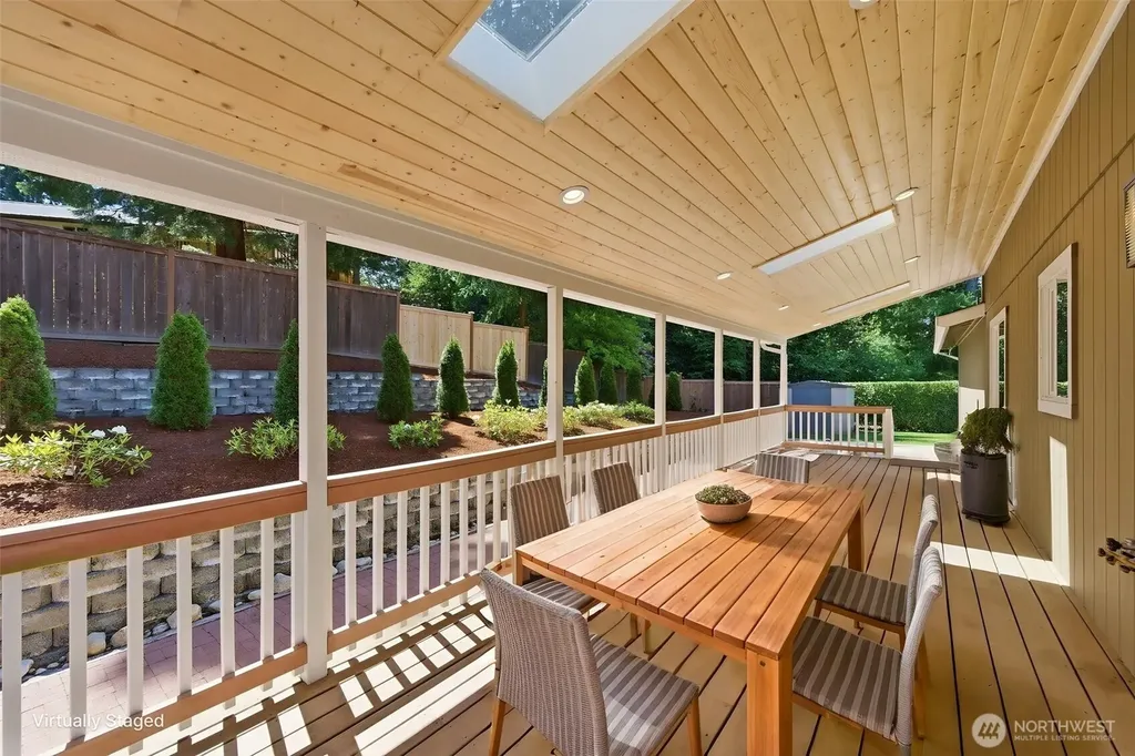 1312 Adams Street Steilacoom WA 98388