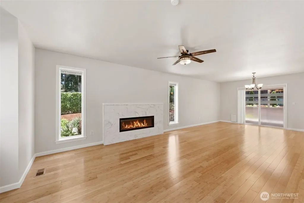 1312 Adams Street Steilacoom WA 98388
