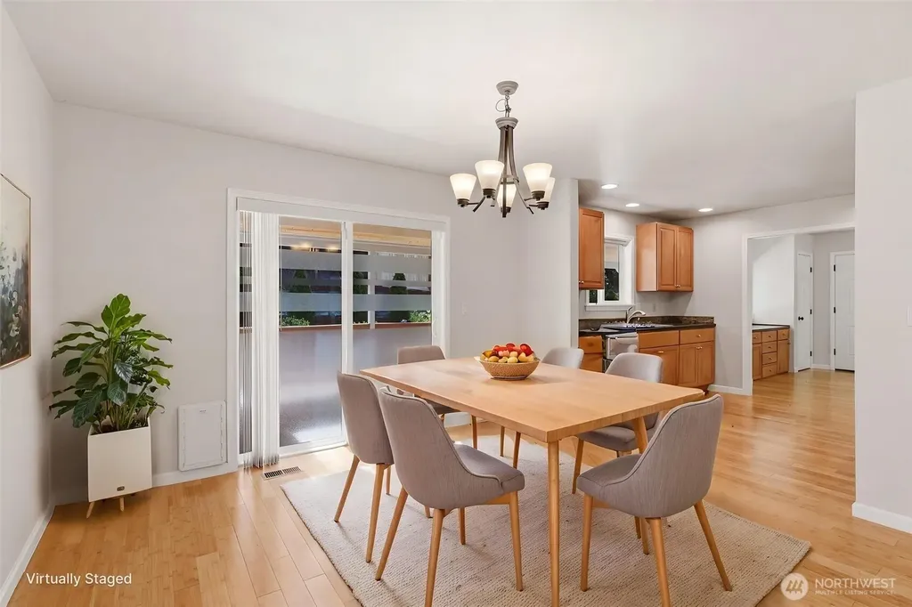 1312 Adams Street Steilacoom WA 98388