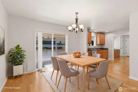 1312 Adams Street Steilacoom WA 98388