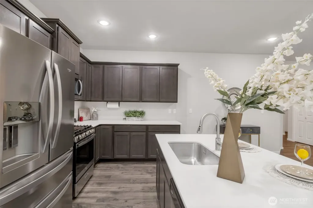 8203 17th Street SE Lake Stevens WA 98258