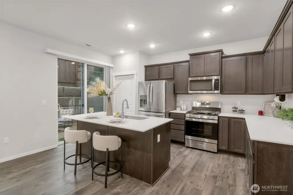 8203 17th Street SE Lake Stevens WA 98258