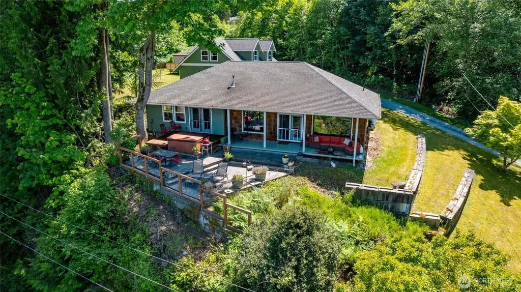 18202 W Big Lake Boulevard Mount Vernon WA 98274