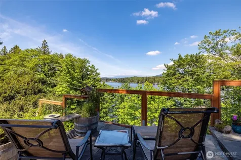 18202 W Big Lake Boulevard Mount Vernon WA 98274