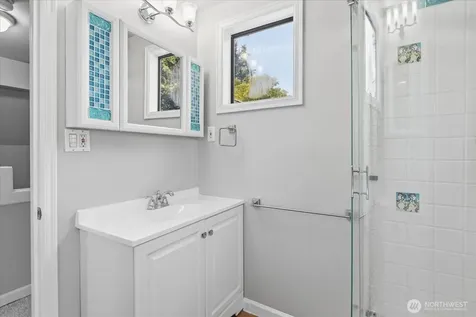 9046 7th Avenue NW Seattle WA 98117