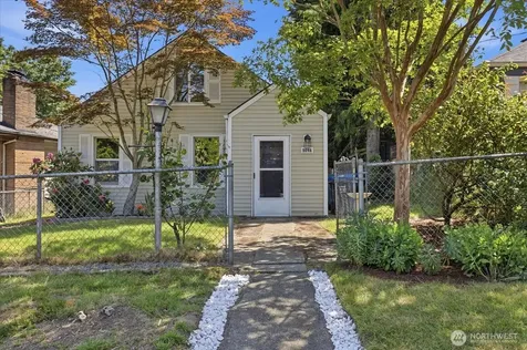 9046 7th Avenue NW Seattle WA 98117