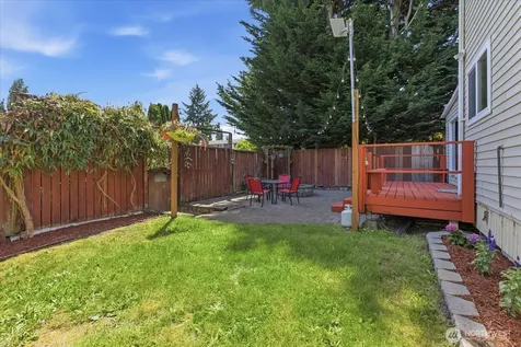 9046 7th Avenue NW Seattle WA 98117