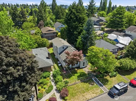 9046 7th Avenue NW Seattle WA 98117