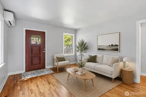 9046 7th Avenue NW Seattle WA 98117