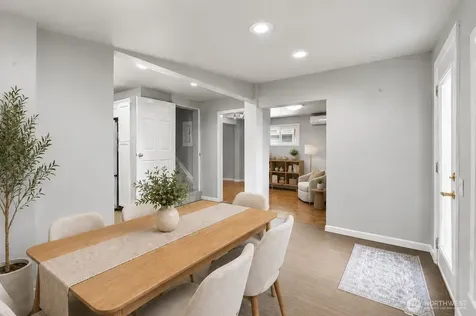 9046 7th Avenue NW Seattle WA 98117