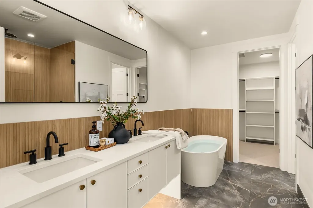 4513 150th Avenue SE Bellevue WA 98006