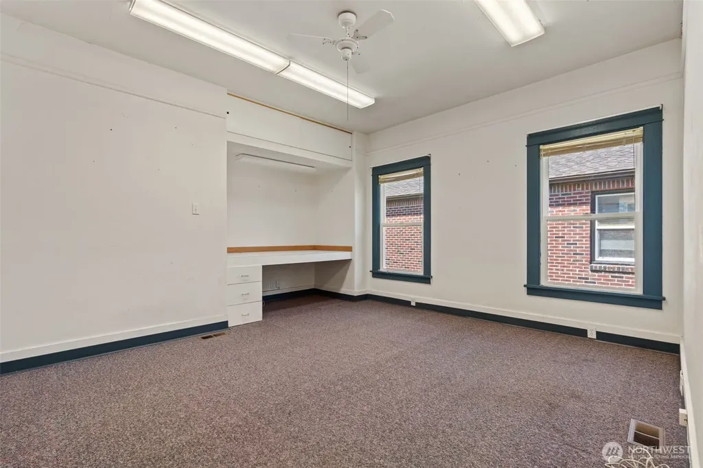 1068 S Market Boulevard Chehalis WA 98532
