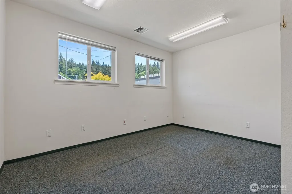 1068 S Market Boulevard Chehalis WA 98532