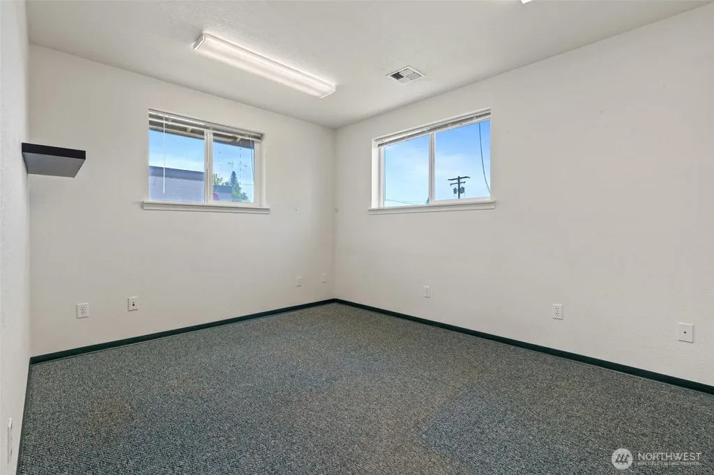 1068 S Market Boulevard Chehalis WA 98532