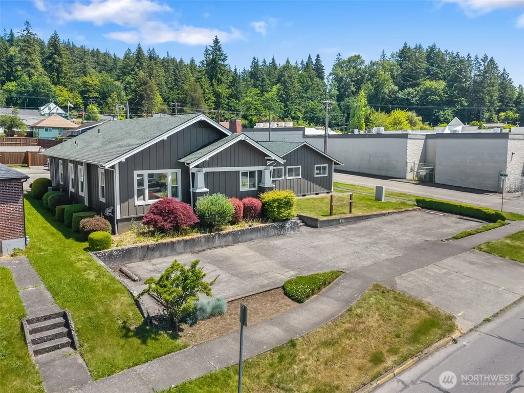 1068 S Market Boulevard Chehalis WA 98532